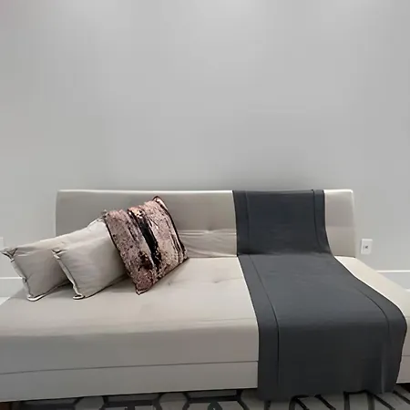 Maravilhoso apartamento de 2 Quartos em Copacabana quadra da praia-3